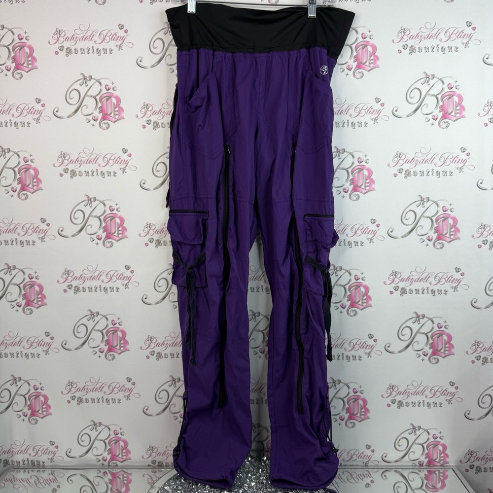 Zumba wear Fitness Black and Purple Women's Joggers pants bottoms cargo